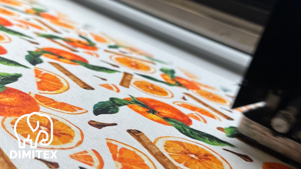 Цифровая печать авторского принта на ткани в типографии