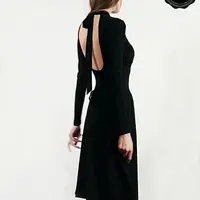 Трикотажное платье с открытой спинкой