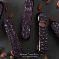 Эклер Шоколад-смородина