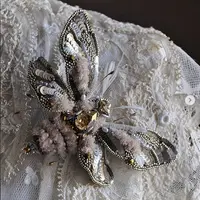 Мотылек с подвижными крыльями