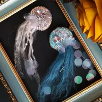 Брошь «Медуза»