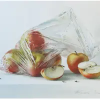 Яблоки в полиэтиленовом пакете