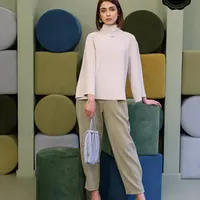 Блузка свободного силуэта №239