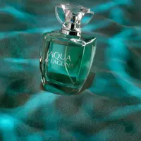 Морская съемка парфюма