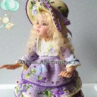 Наряд для куклы с элементами вышивки