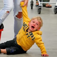 Истерика у ребенка: как всем остаться целыми