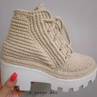 Совместник по вязанию ботинок