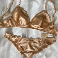 Лекала: Удлинённый бралет и топ с поддержкой на стане