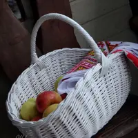 Белая пасхальная корзинка