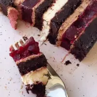 Торт Ромовая вишня