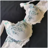 Бюст для роскошных форм