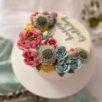 Цветы в малазийской технике