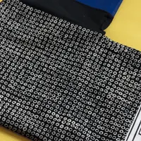 Вышивка как ремонт одежды