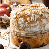 Панеттоне на закваске с вишней и клюквой