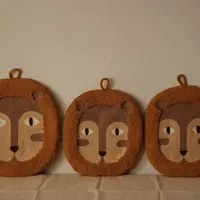 Современная ковровая вышивка