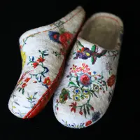 Домашние тапочки в технике нуно-фелтинг