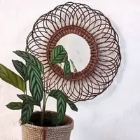 Зеркало из бумажной лозы