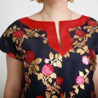 Обработка горловины и разреза по центру переда