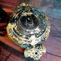 Медальон "Старый замок"