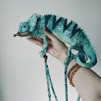 Рептилии из бисера: сумочки