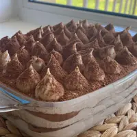 Тирамису кофейное и клубничное