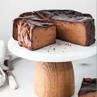 Шоколадный Баскский чизкейк