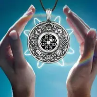 Создание защитного амулета с заговором