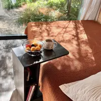 Прикроватный столик