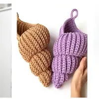 Интерьерная корзина Shell крючком