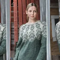 Пуловер с жаккардовой кокеткой Ilmatar