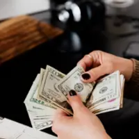 Реализация. Деньги