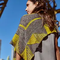 Яркий платок спицами The Dilemma