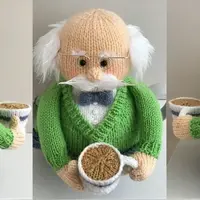 Вязаная грелка на чайник Grandpa