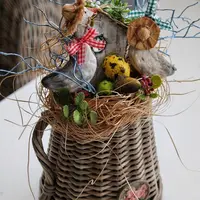 Кувшин с пасхальной композицией