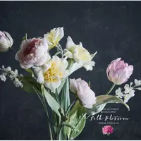 Букет из шелка "Мелодия весны"