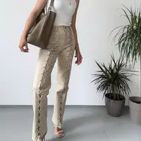 Джинсы со шнуровкой