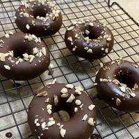 Шоколадные пончики