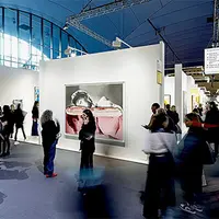 2000-е: новые имена, медиа и технологии. Как покупать и что коллекционировать в современности