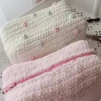 Косметичка крючком