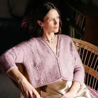 Кардиган с ажурными панелями спицами без швов Antanilla