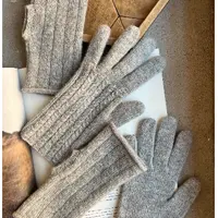 Совместник по дуэту перчатки + митенки