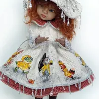 Наряд для куклы Капелька дождя