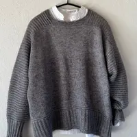 Оверсайз пуловер с платочным узором на рукавах Rilling