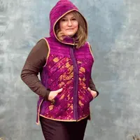 Жилет с капюшоном