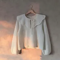 Вязанная спицами блуза с накладным воротничком Klara Blouse