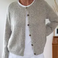 Вязаный спицами базовый летний кардиган Tani