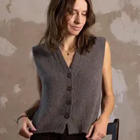 Элегантный жилет на пуговицах Toni