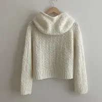 Легкий текстурный пуловер-худи с японским плечом Brioche