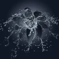 Набор изображений брызг жидкости