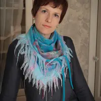 Валяный шарф-бактус в технике нуно-фелтинг